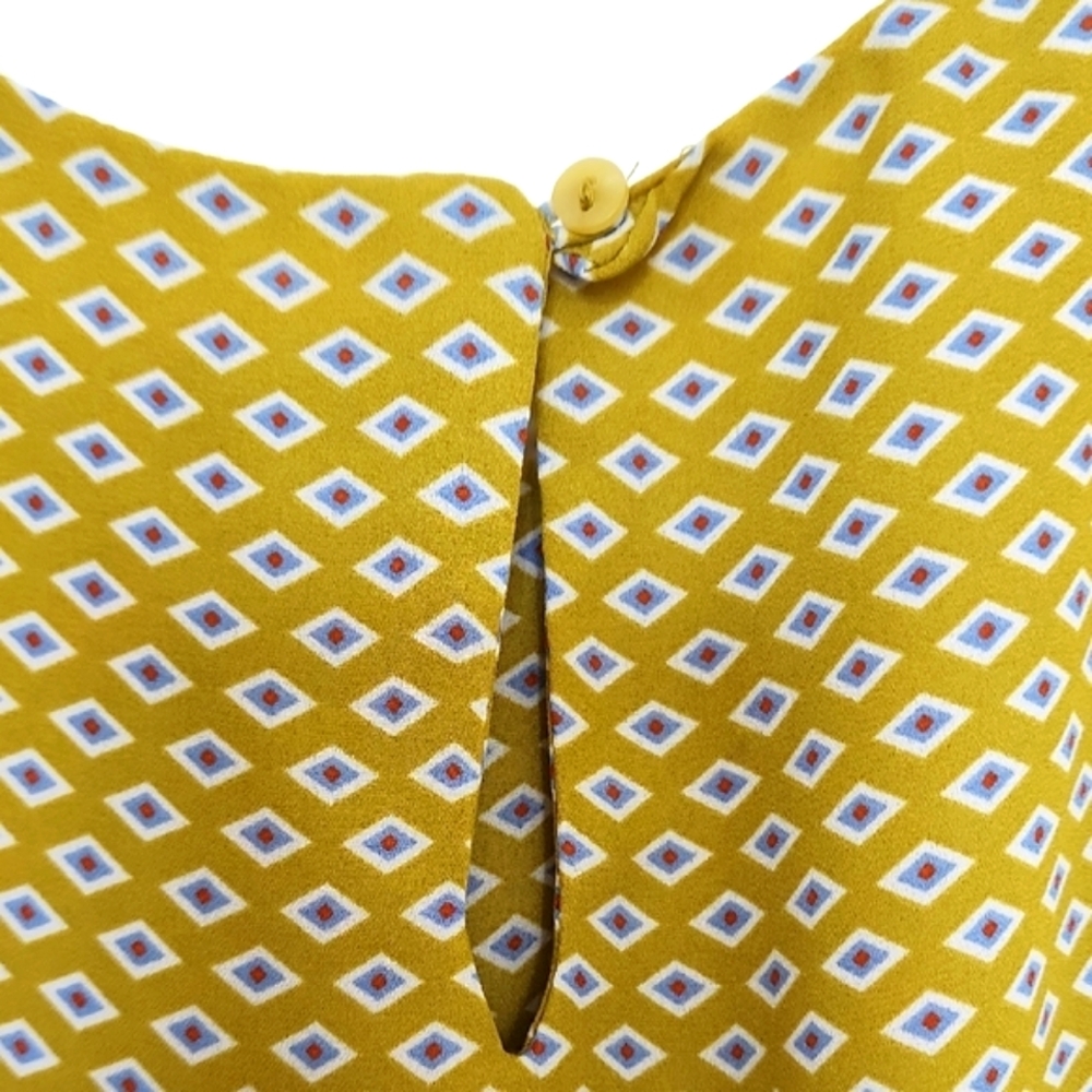 Mango Green Pleated Geometric Patterned Asymmetri… - image 4